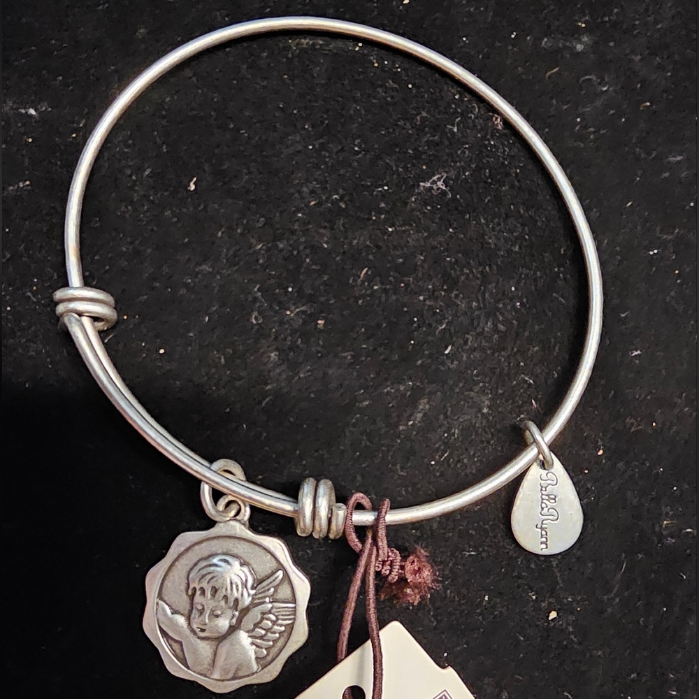 New Bella Ryann Silver Tone Expandable Angel Cherub Bracelet